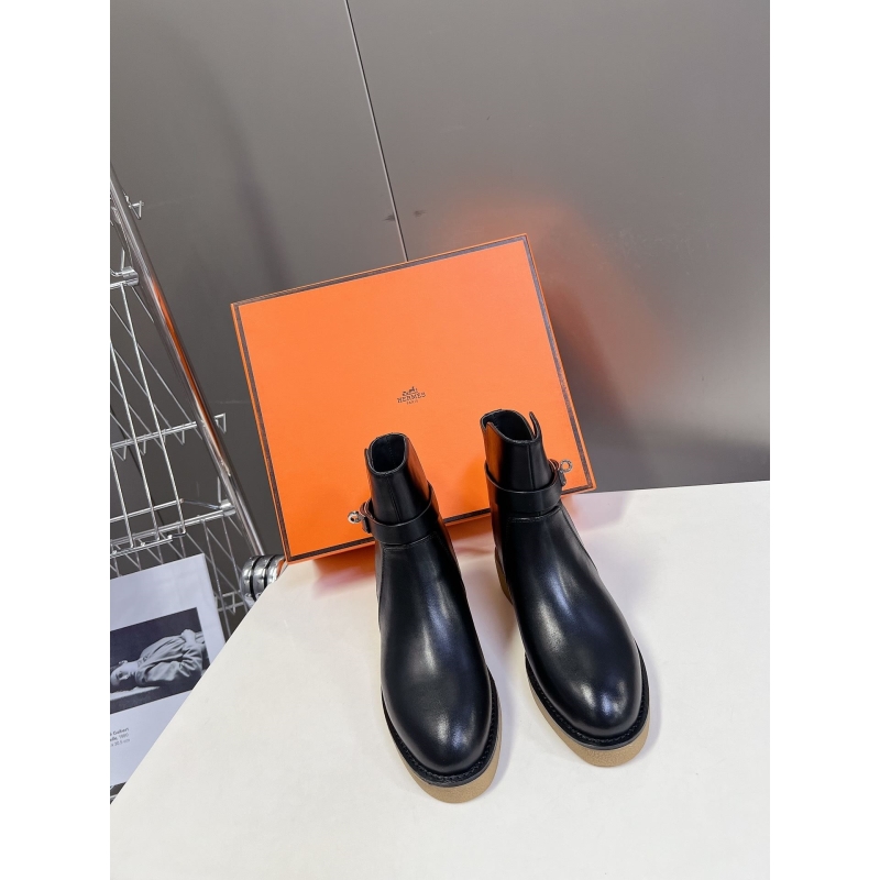 H**mes boots